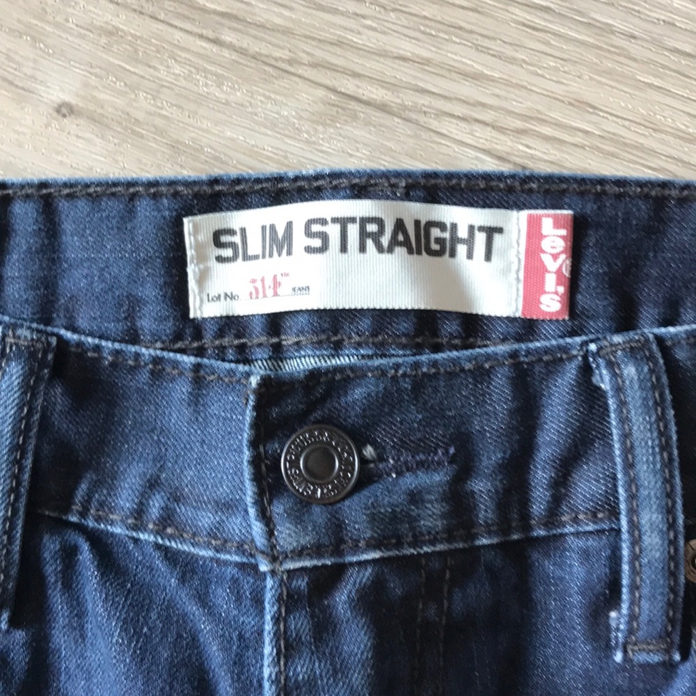 Levi Jeans - Picture 3 of 5